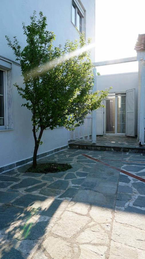 Villa Karras Vrasná Extérieur photo