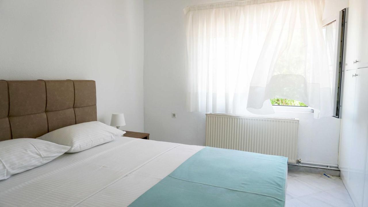 Villa Karras Vrasná Extérieur photo
